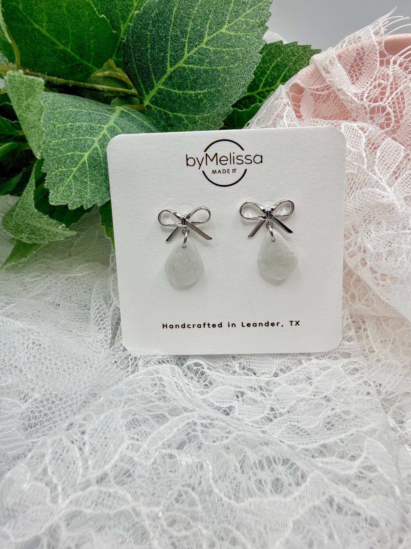 White and Silver Mini Kite Bowknot Earrings