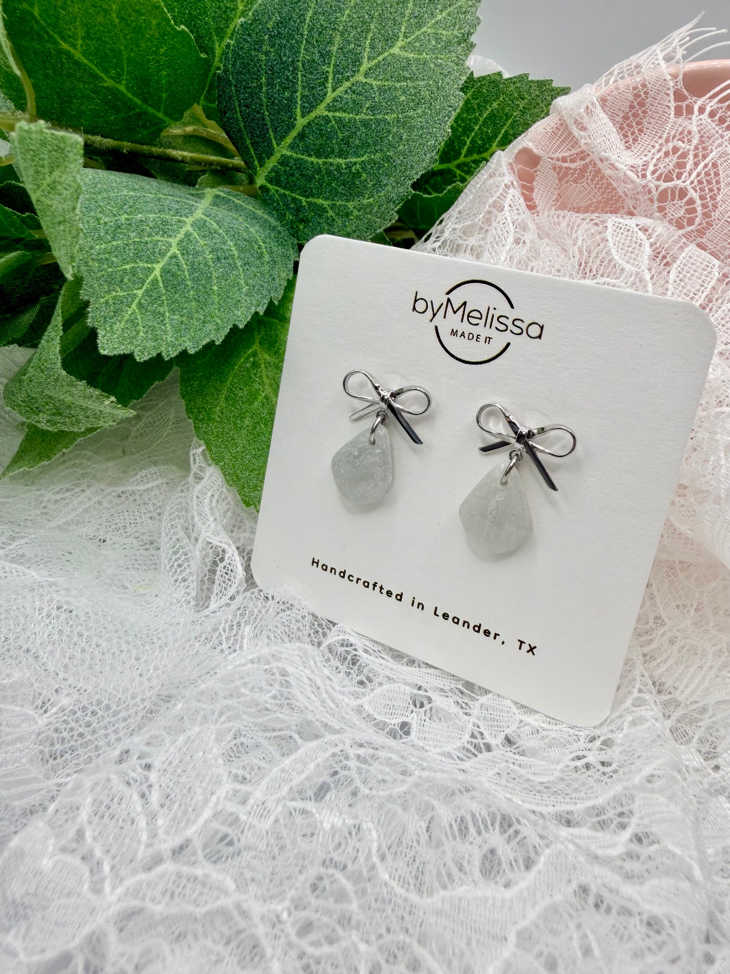 White and Silver Mini Kite Bowknot Earrings