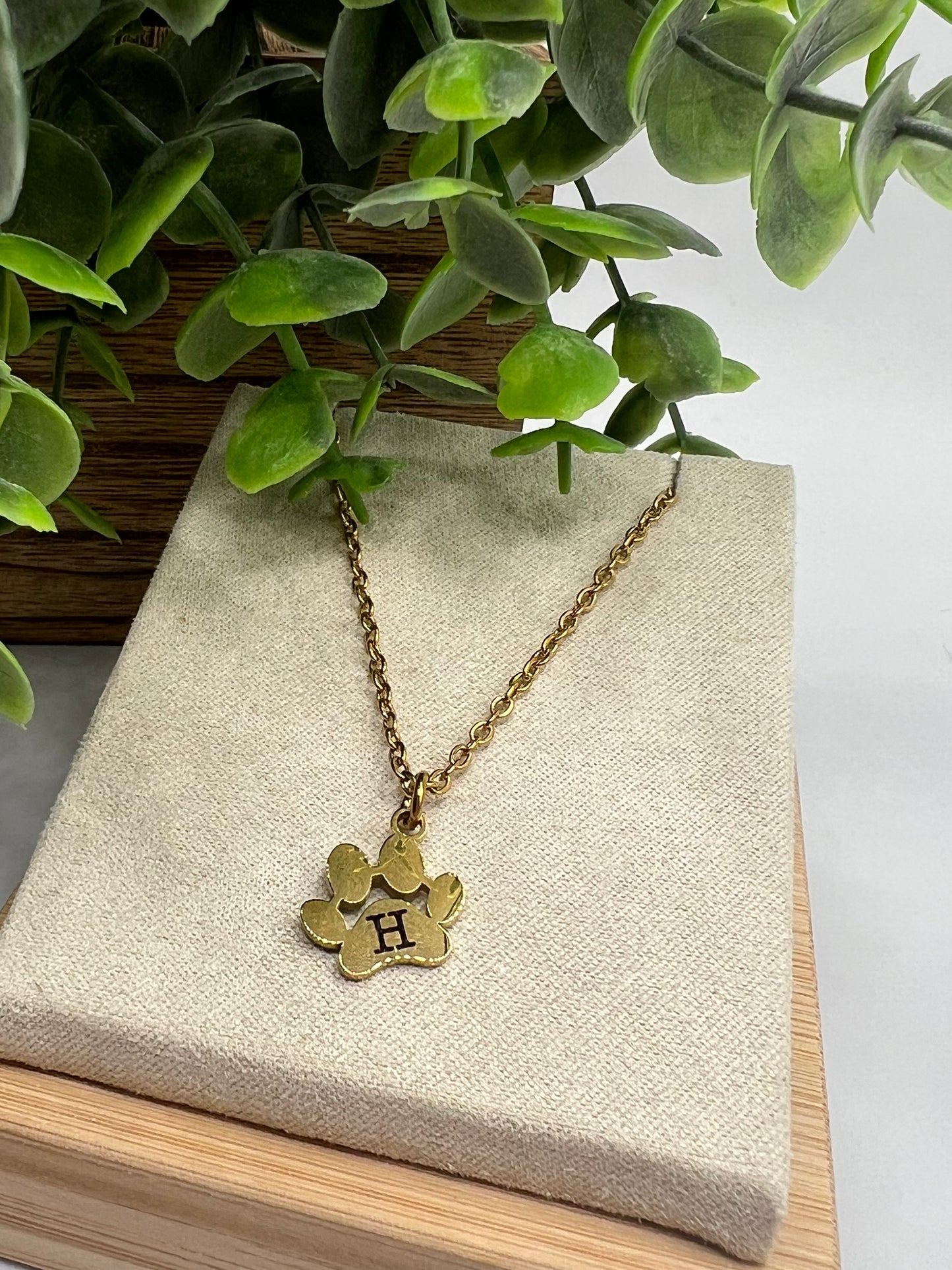 Engraved Gold Paw Print Pendant Necklace
