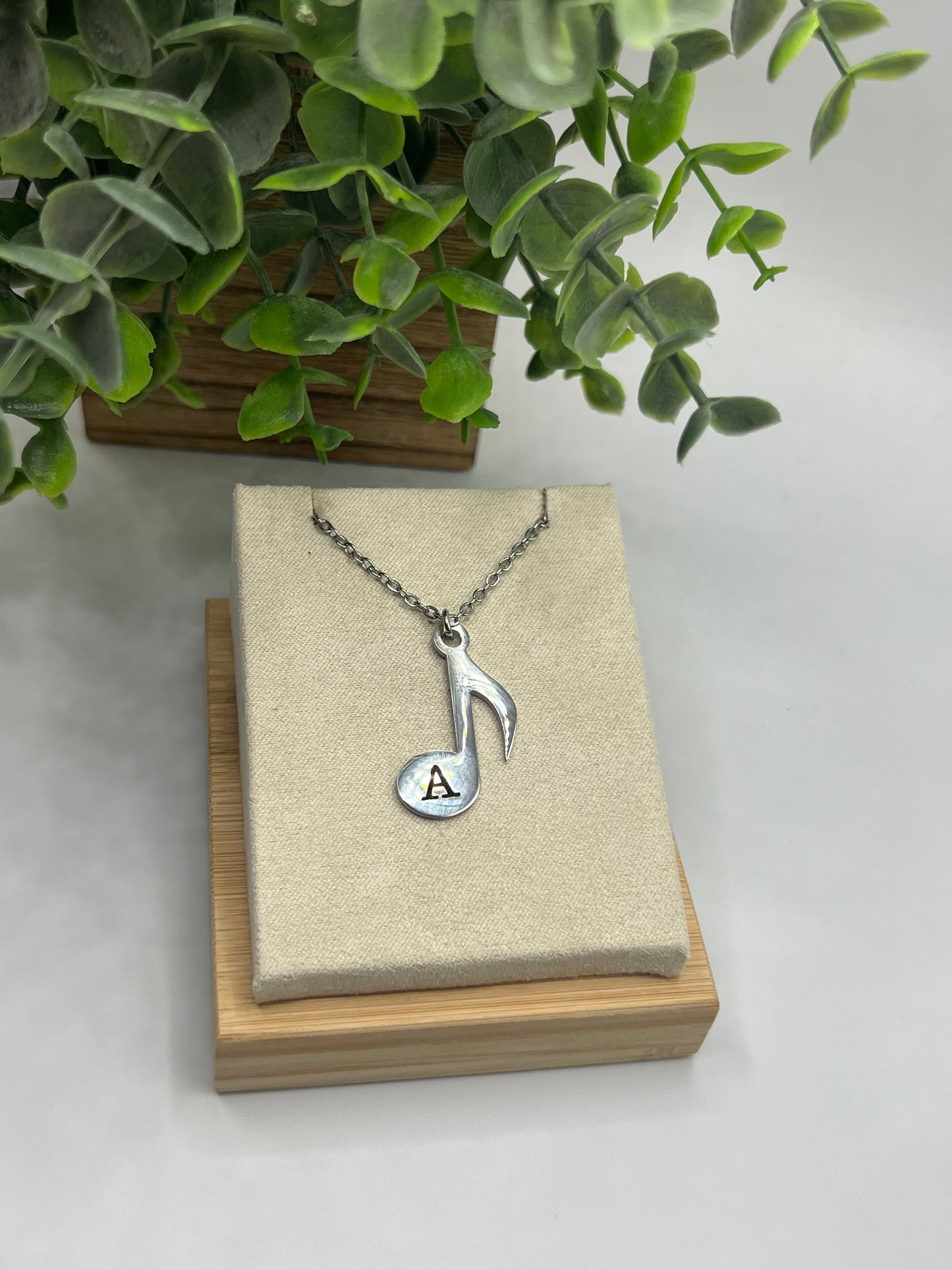 Engraved Single Music Note Pendant Necklace