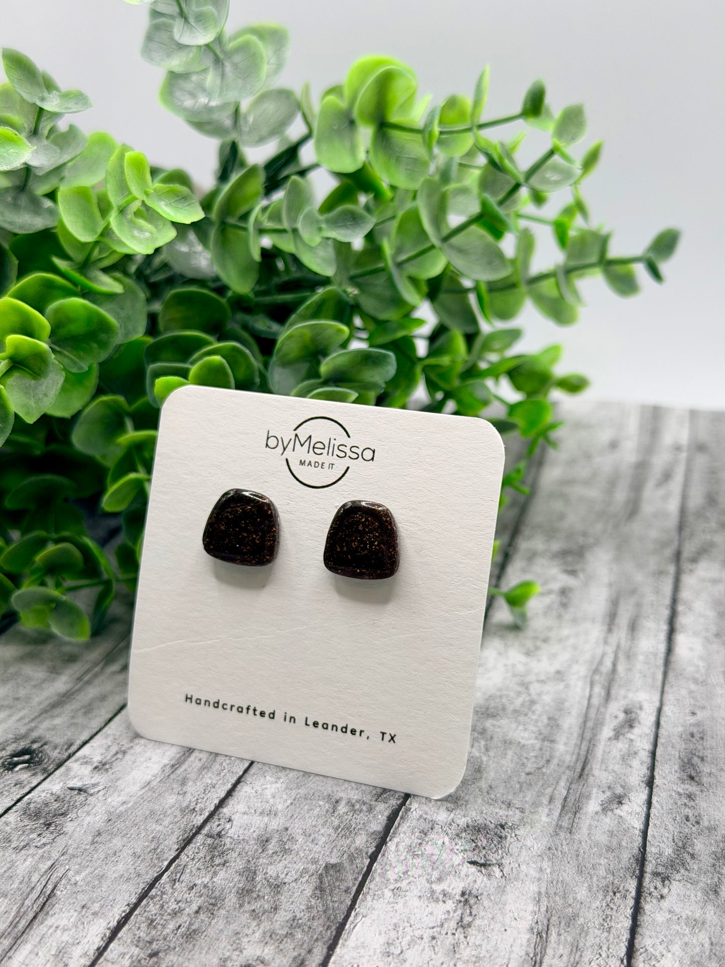 Maroon and Black Small Embedded Polygon Stud Earrings