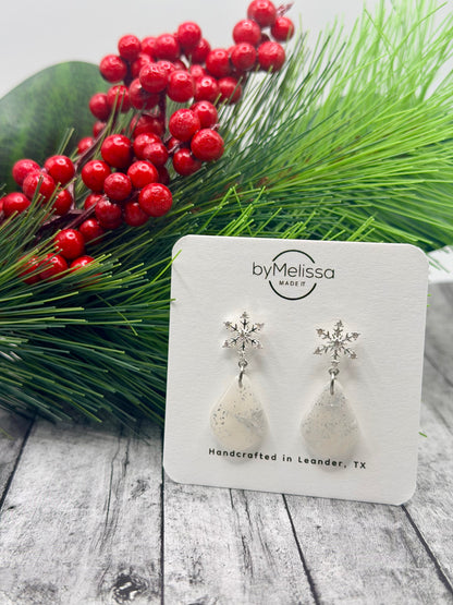 White and Silver Petite Kite with Silver Snowflake Studs