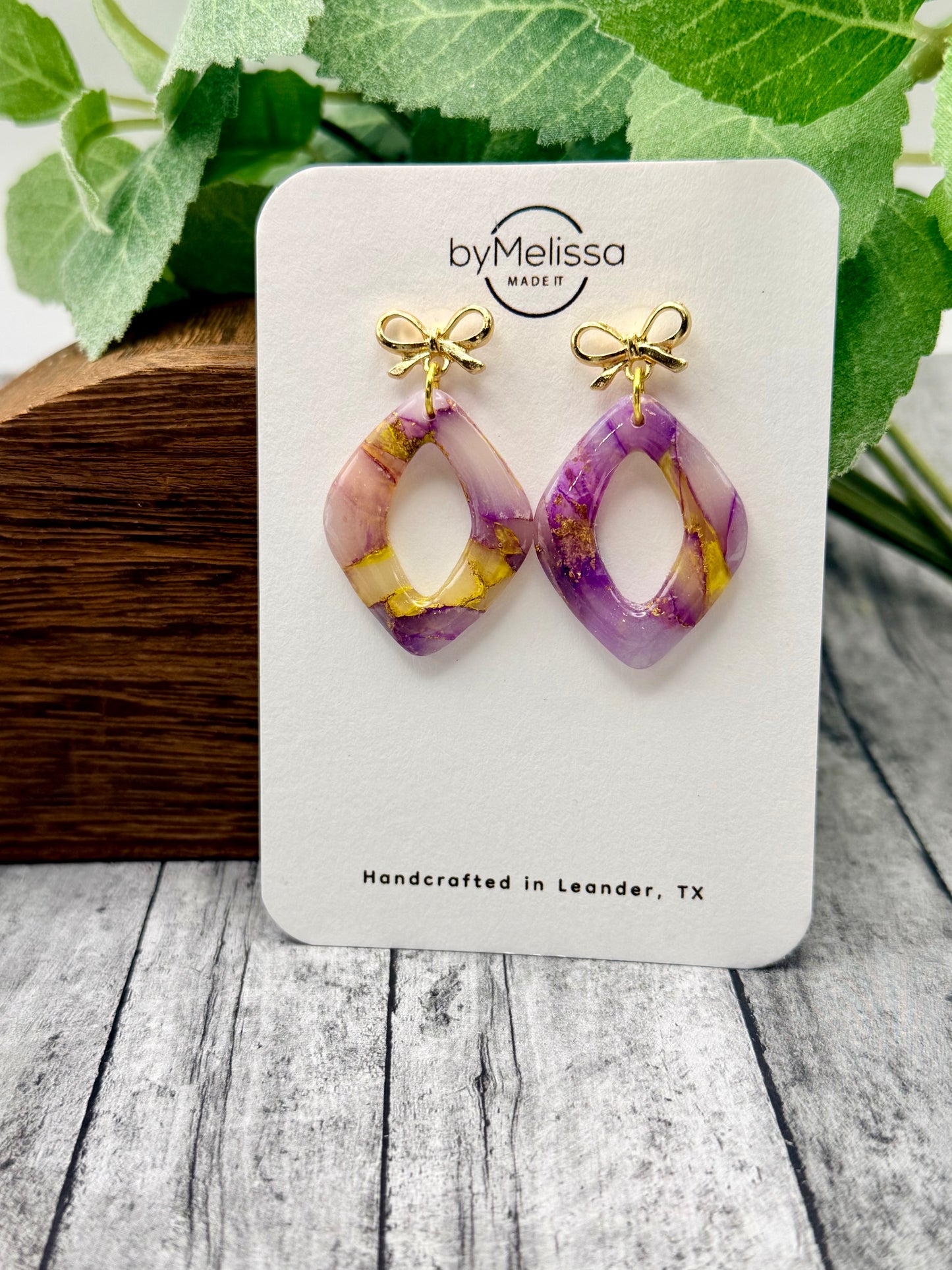 Purple and Gold Rounded Open Teardrop Drop with Gold Bows