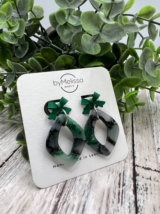 Forest Green and Black Rounded Open Teardrop Drop with Green Bows