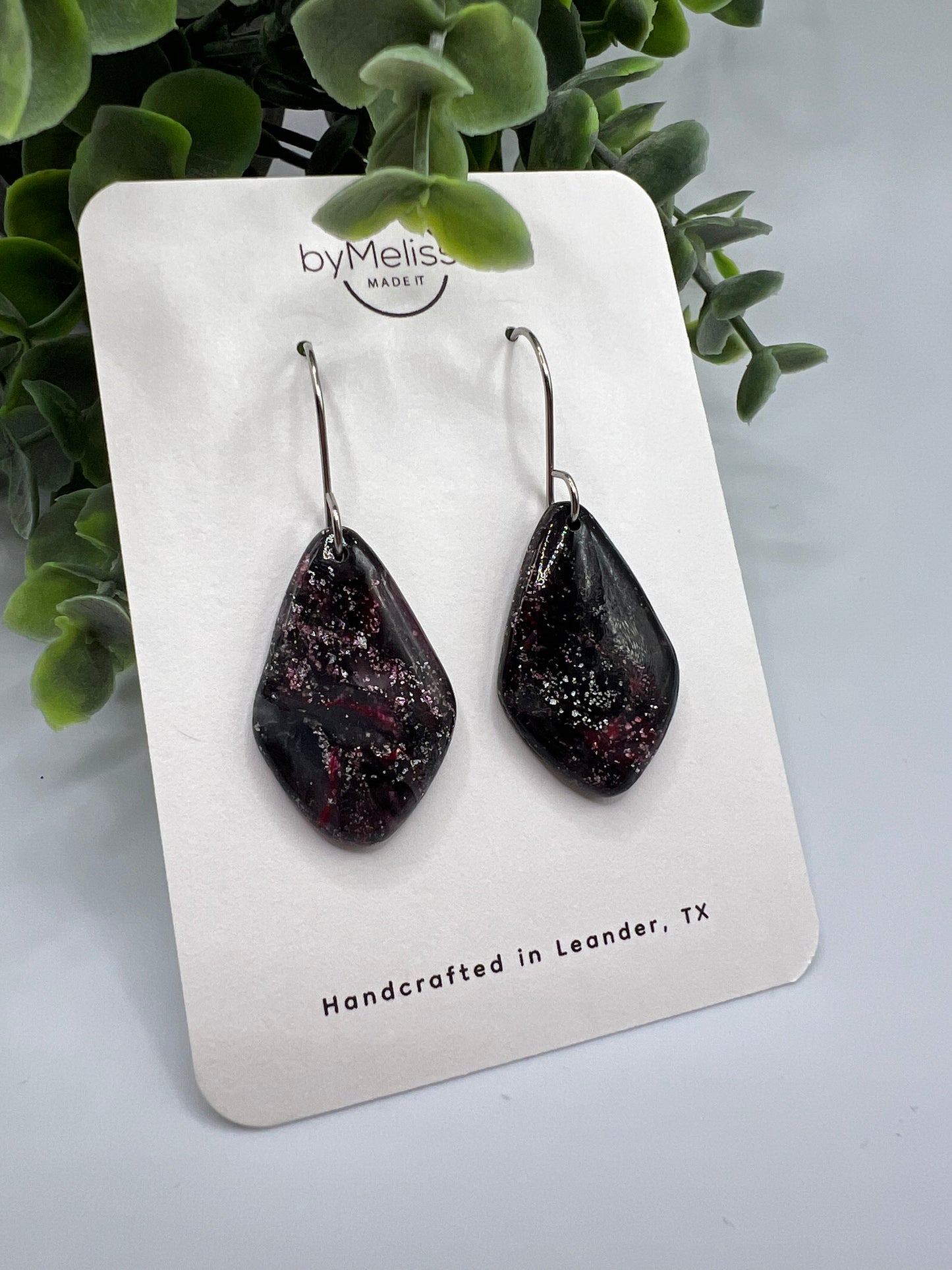 Red and Black Small Kite Drop Earrings in Silver