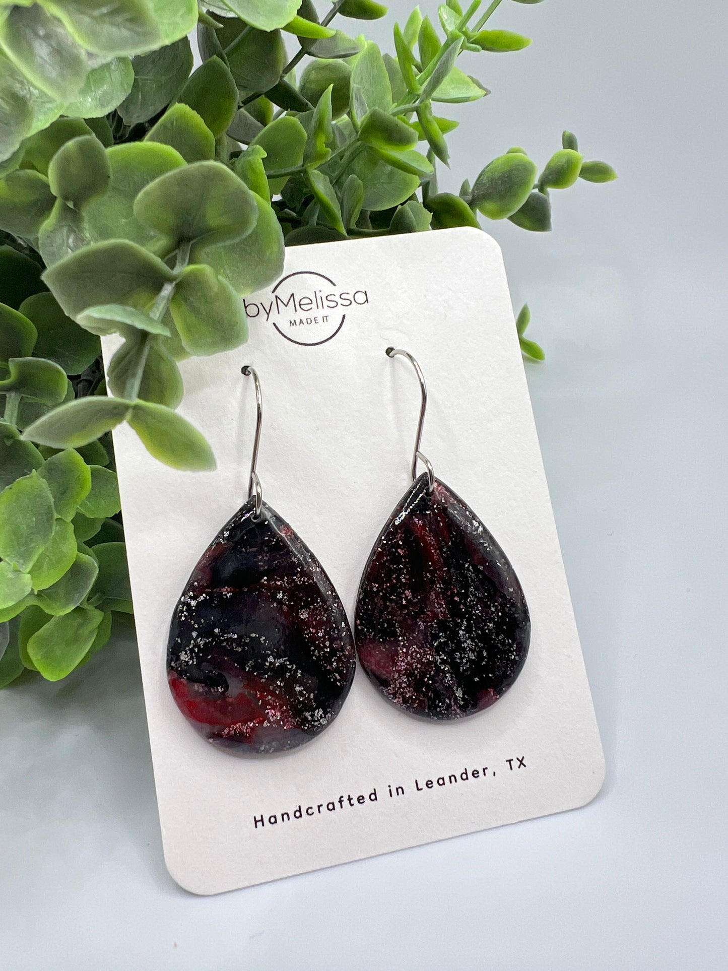 Red and Black Small Wide Teardrop Drop Earrings in Silver