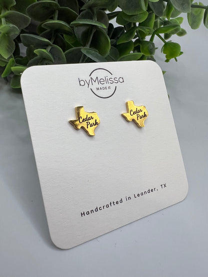 Engraved Texas Studs in Gold