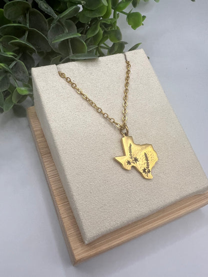 Engraved Texas Pendant Necklace