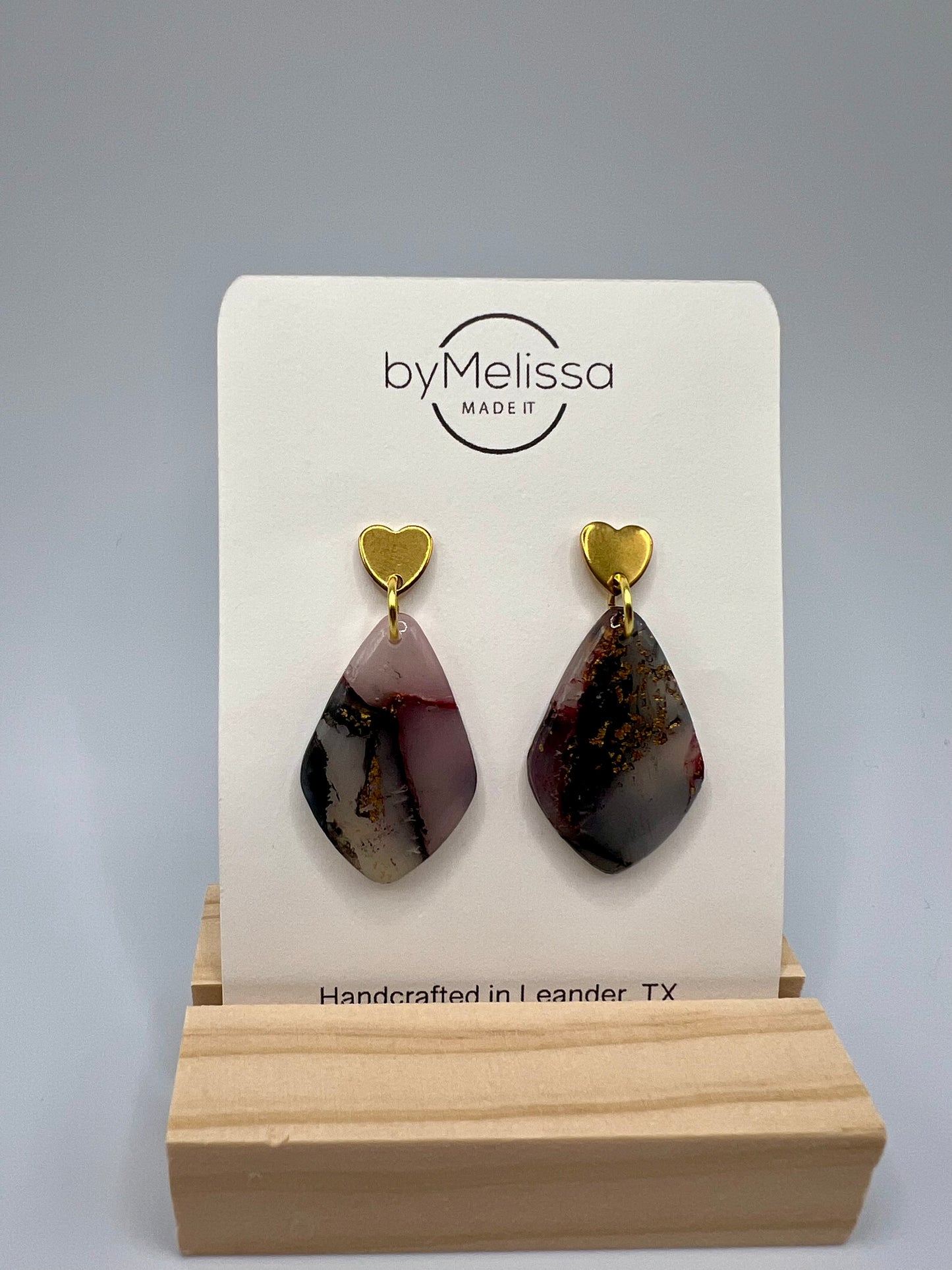 Maroon and Black Heart Stud Kite Drop Earrings in Gold